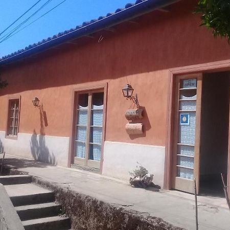Hostal Del Ingles Вичукен Экстерьер фото